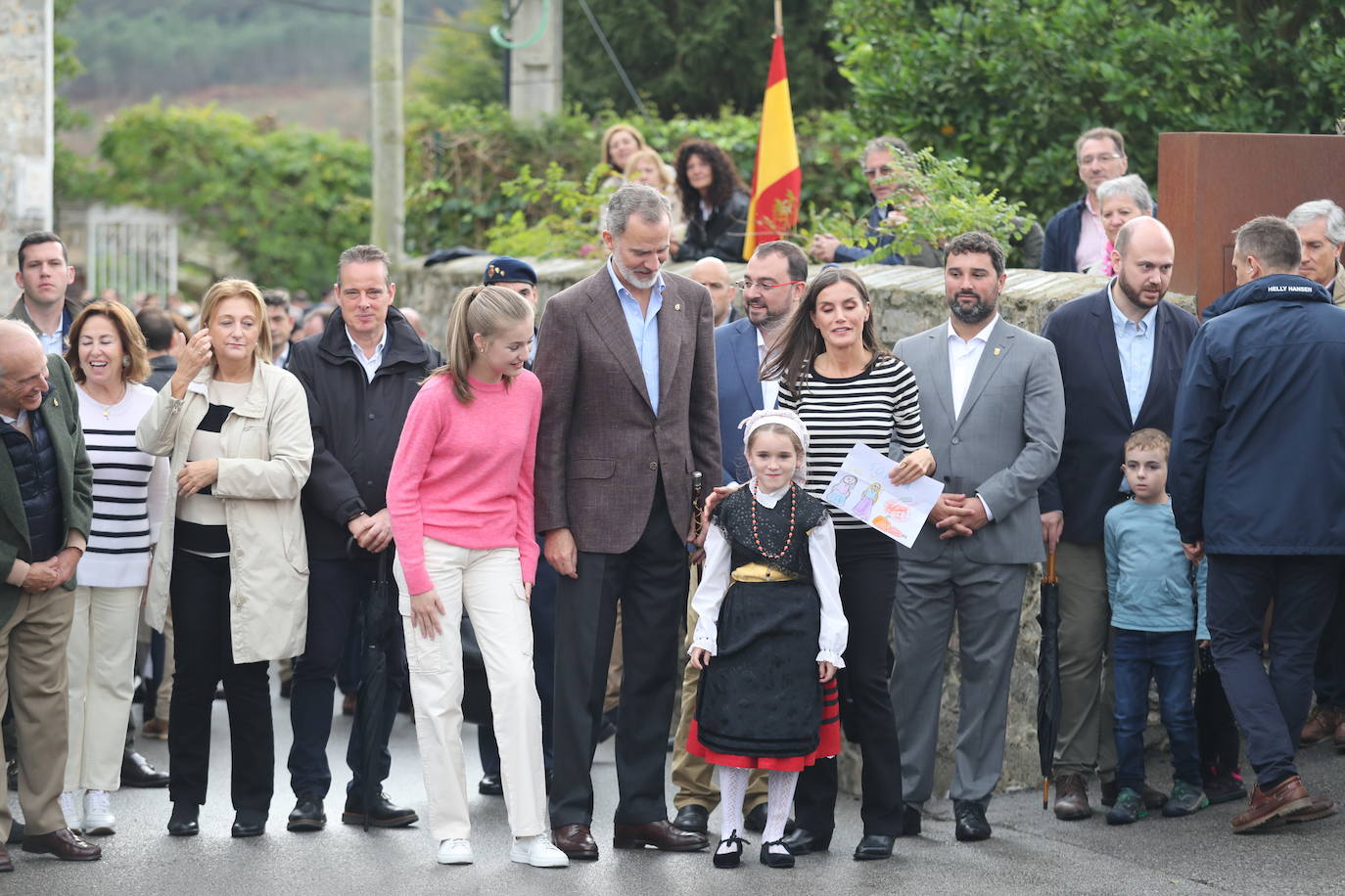 Fotos: Cadavedo, Pueblo Ejemplar y entregado en la visita de los Reyes