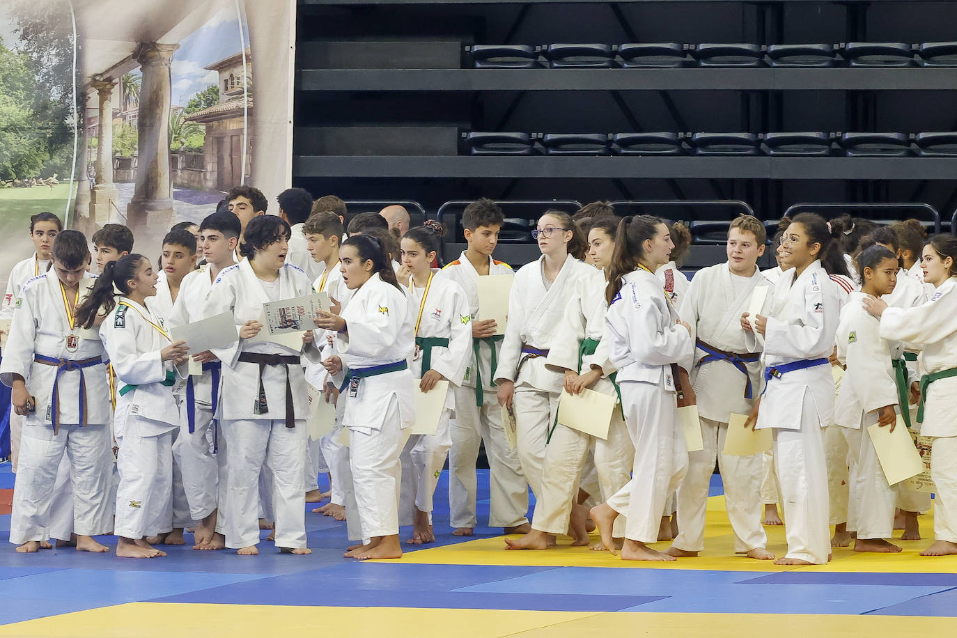 Fotos: Más de 1.650 participantes en el Torneo Internacional Villa de Avilés de Judo