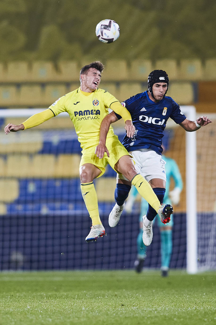 Fotos: Las mejores jugadas del Villarreal B - Real Oviedo