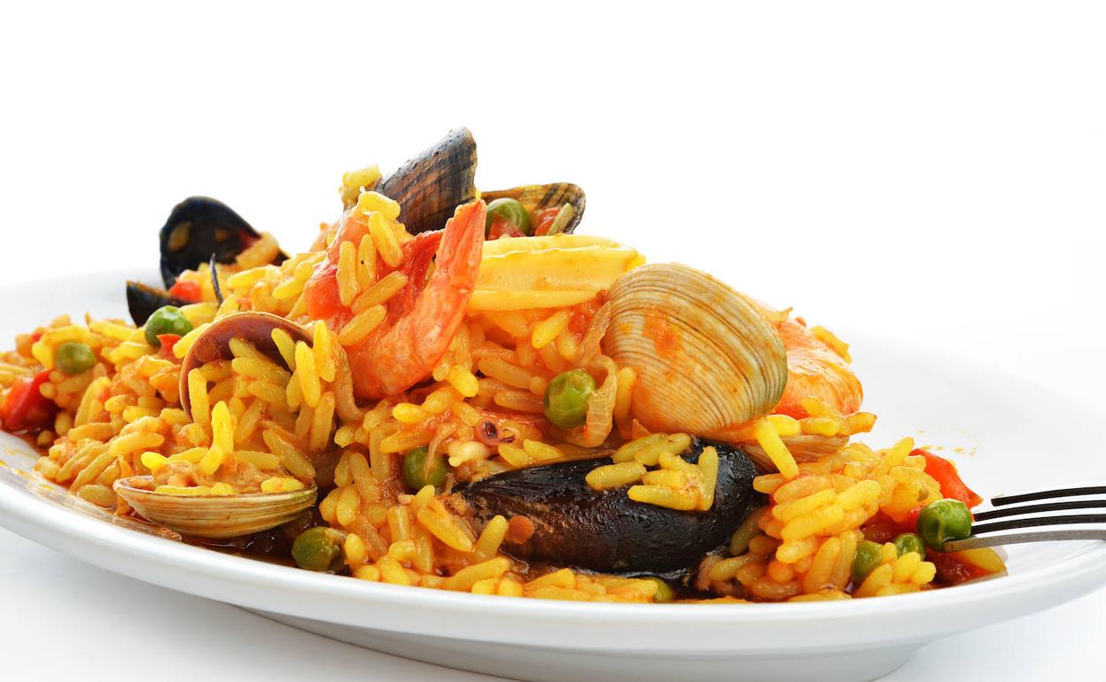 La paella valenciana tiene fama mundial. 