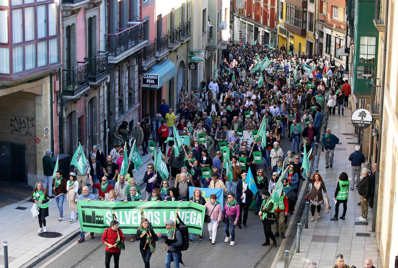 Fotos: «No nos pueden arrebatar La Vega, no lo podemos consentir»