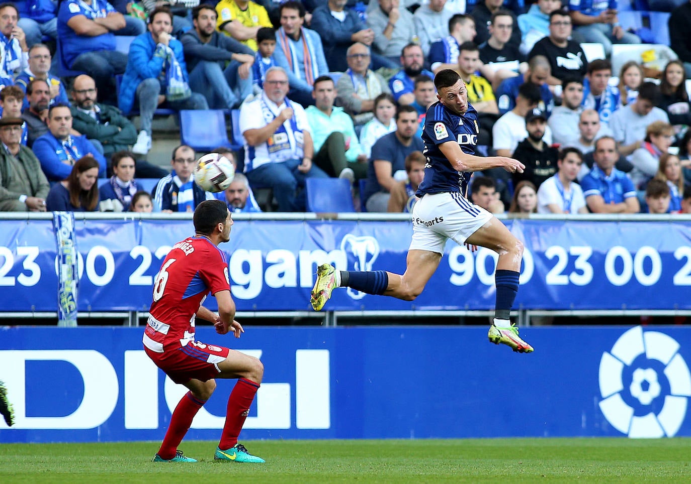 Fotos: Las mejores jugadas del Real Oviedo - Granada