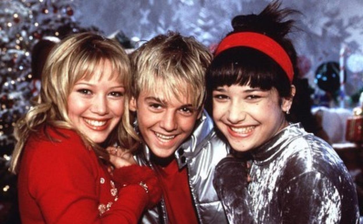 Los protagonistas de la serie Lizzy McGuire. 