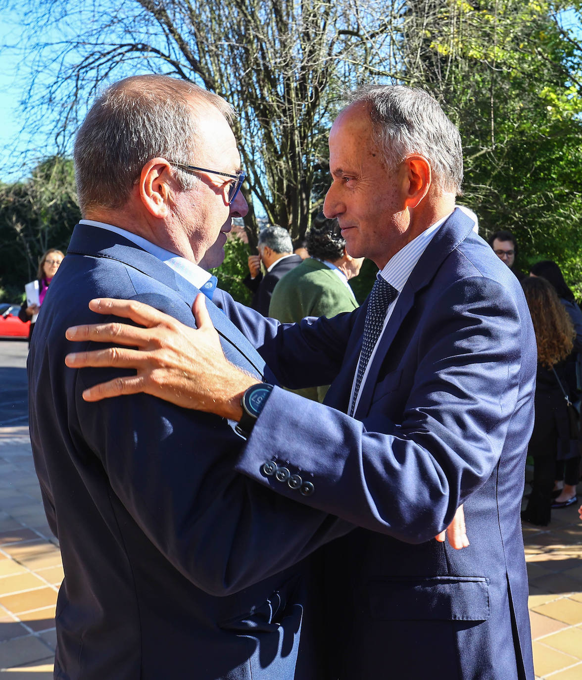 Fotos: Sáenz de Jubera, galardonado con el Premio Asturmanager por el «compromiso con su tierra»