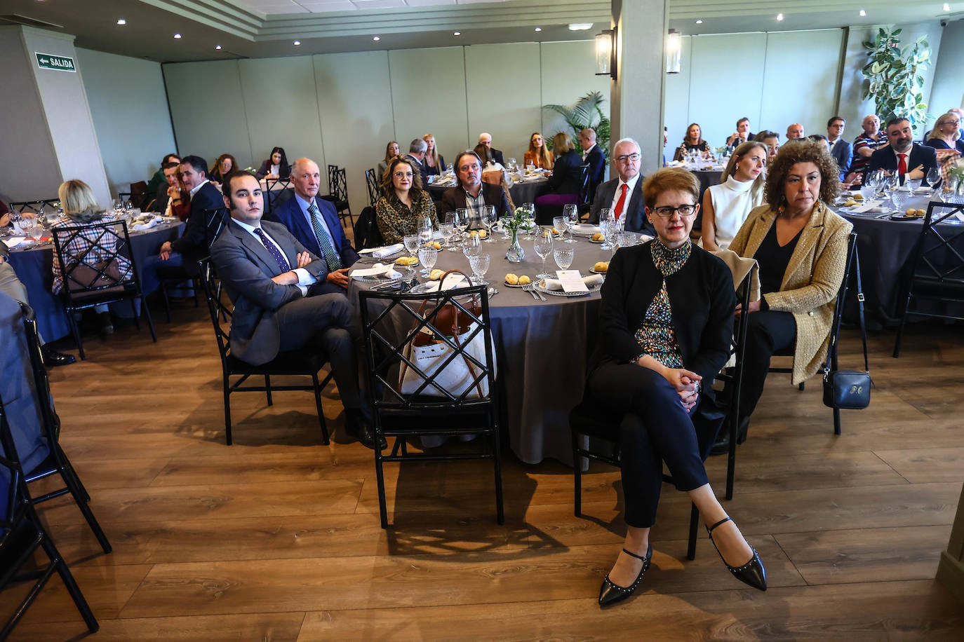 Fotos: Sáenz de Jubera, galardonado con el Premio Asturmanager por el «compromiso con su tierra»