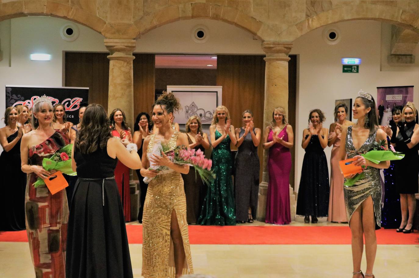 Fotos: Concurso de belleza Royal Spain en Tineo