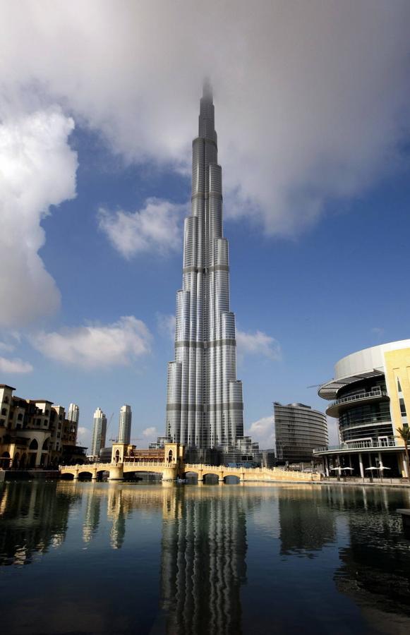 Burj Khalifa (Dubái).