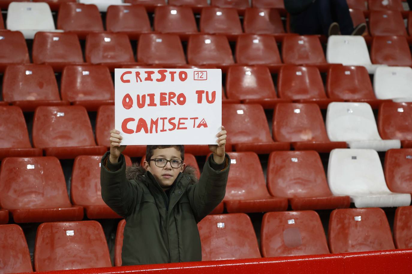 Fotos: ¿Estuviste en el Sporting - Leganés? ¡Búscate!