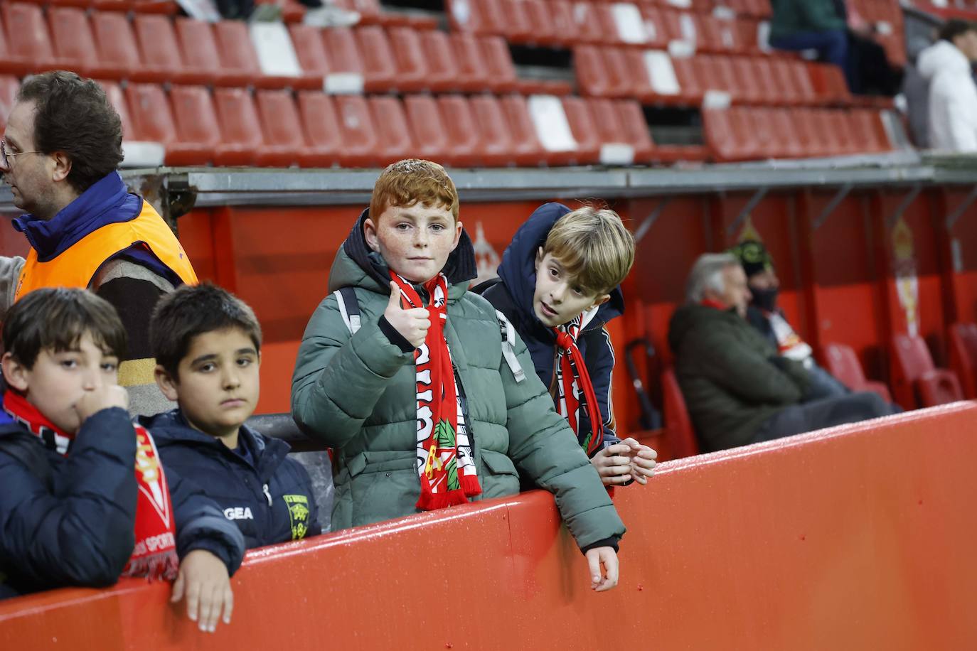 Fotos: ¿Estuviste en el Sporting - Leganés? ¡Búscate!