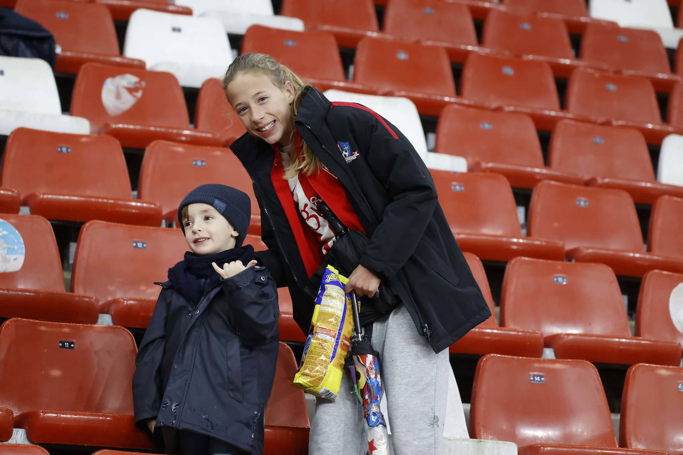 Fotos: ¿Estuviste en el Sporting - Leganés? ¡Búscate!