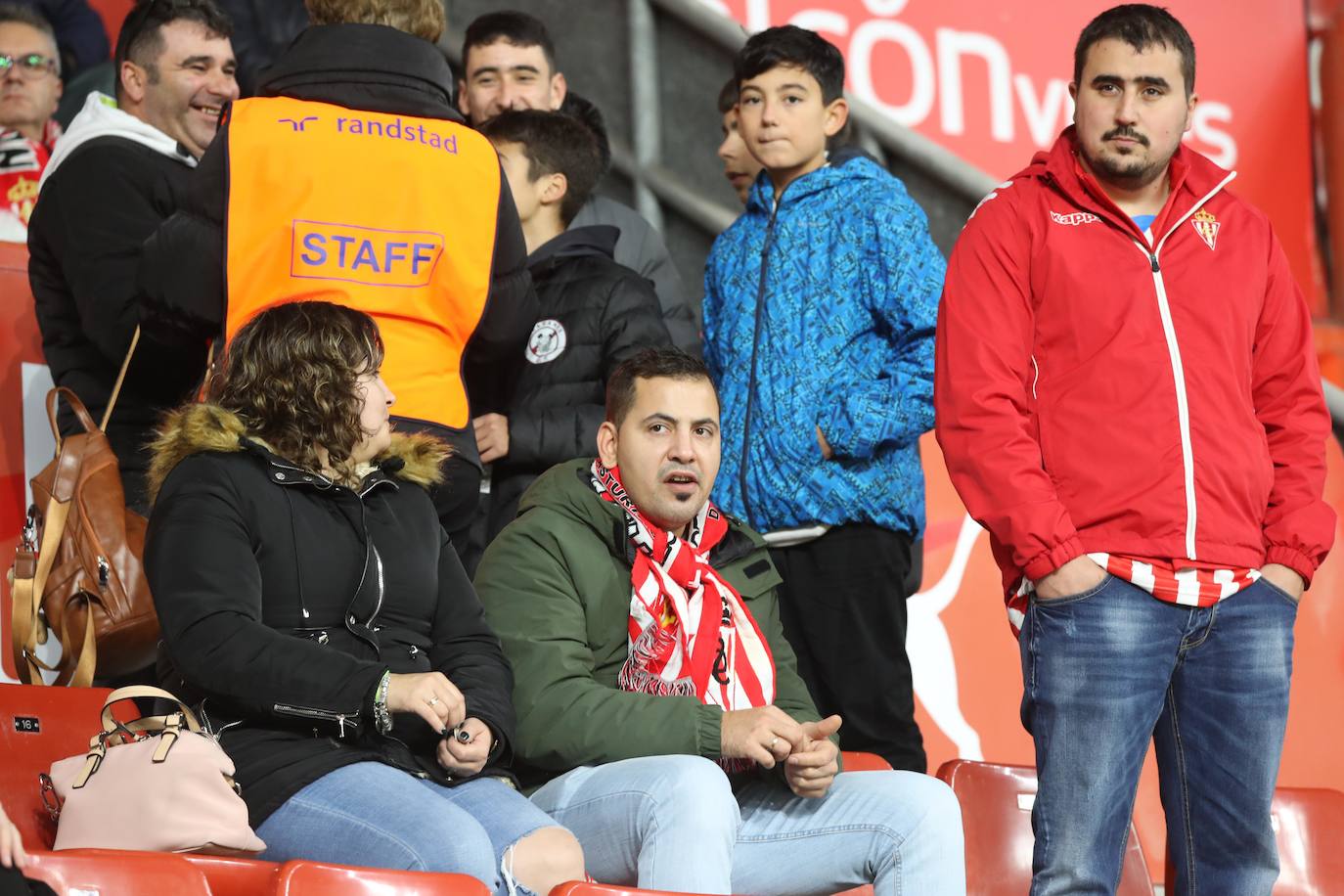 Fotos: ¿Estuviste en el Sporting - Leganés? ¡Búscate!