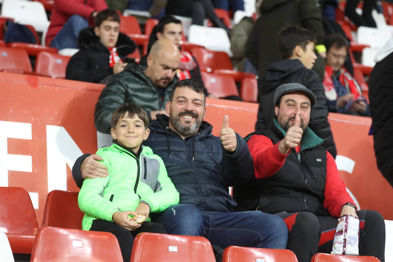 Fotos: ¿Estuviste en el Sporting - Leganés? ¡Búscate!