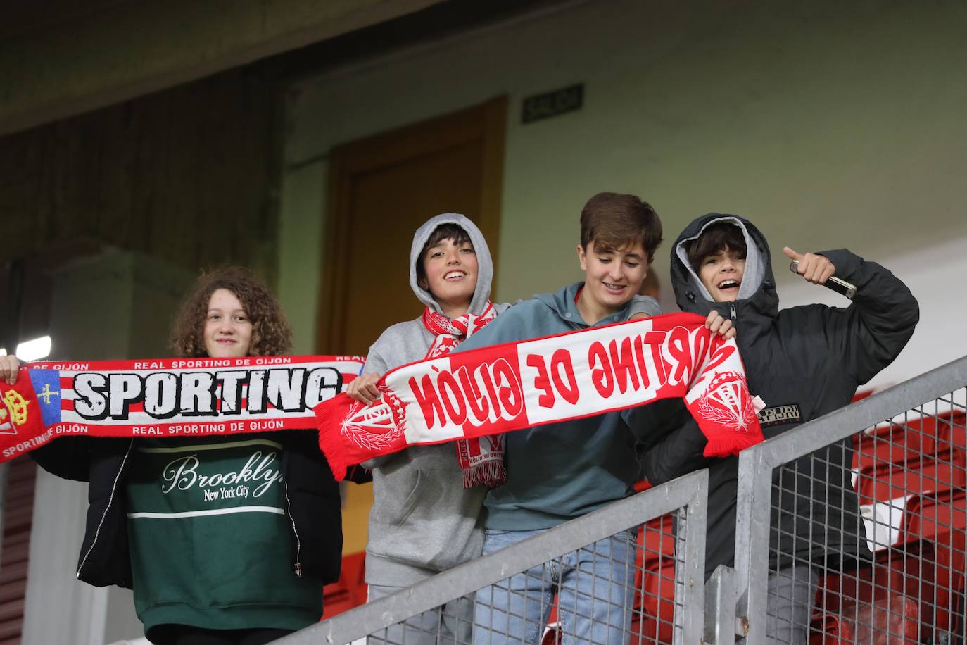 Fotos: ¿Estuviste en el Sporting - Leganés? ¡Búscate!