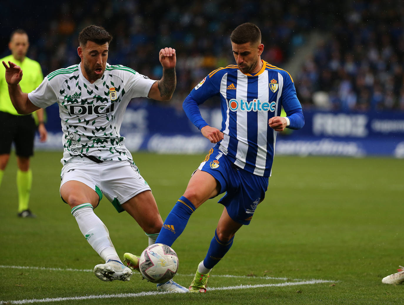 Fotos: Las mejores jugadas del Ponferradina - Real Oviedo