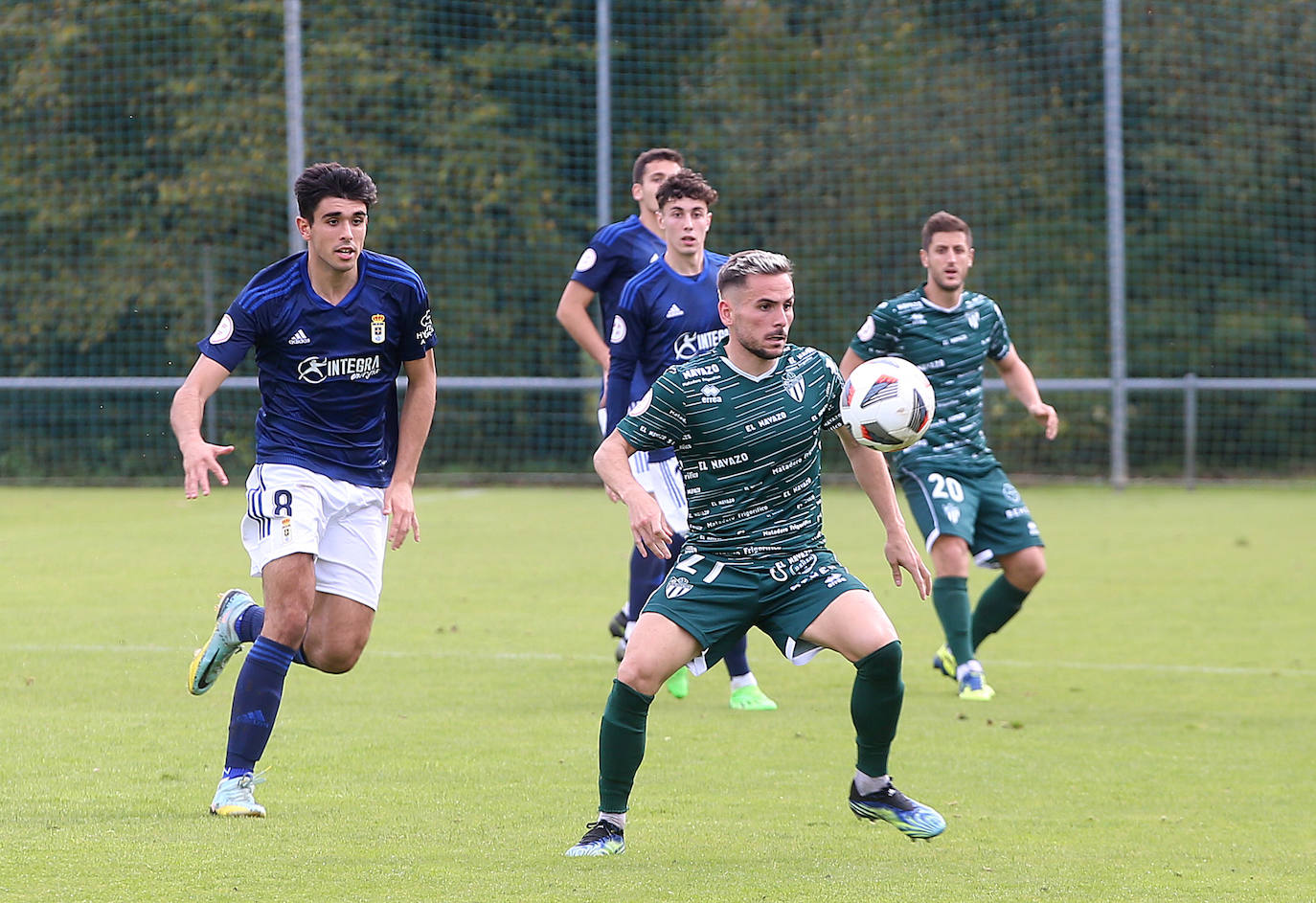 Fotos: Las mejores jugadas del Vetusta - Guijuelo