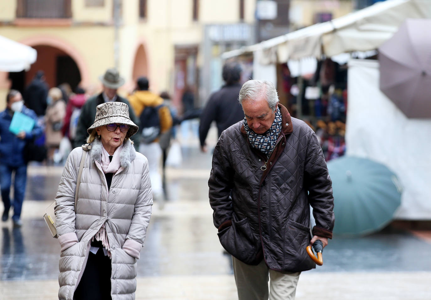 Fotos: El viento y el oleaje marcan el tiempo en Asturias