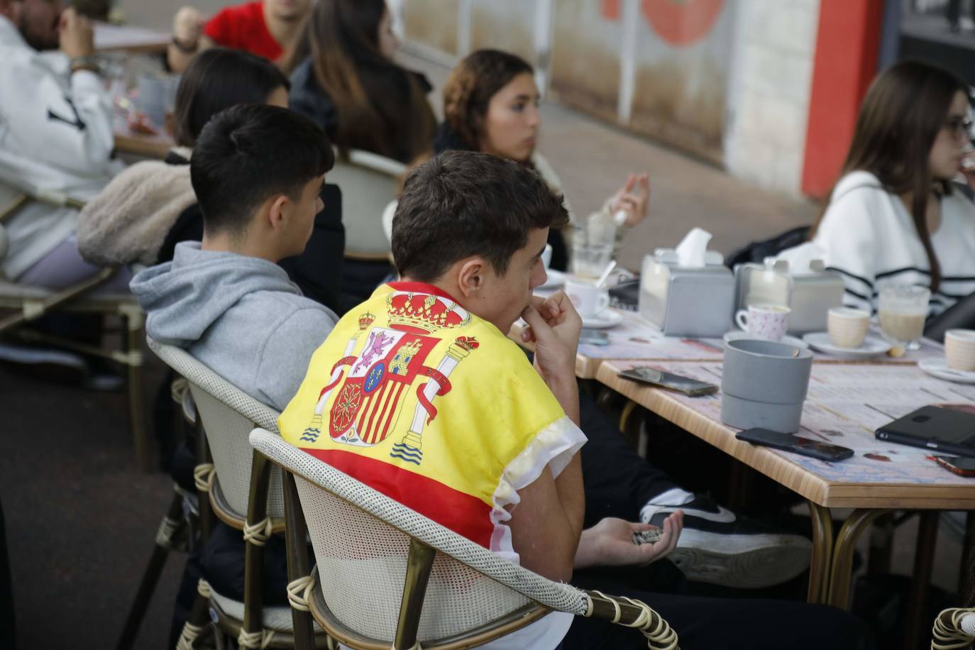 Fotos: Así se vivió en Asturias el debut de España en el Mundial