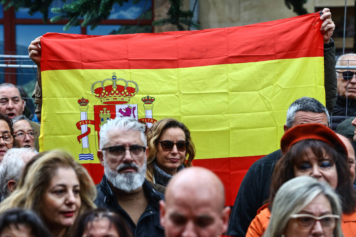 Fotos: Vox pide la dimisión de Sánchez: «Quiere una España arruinada y doblegada»