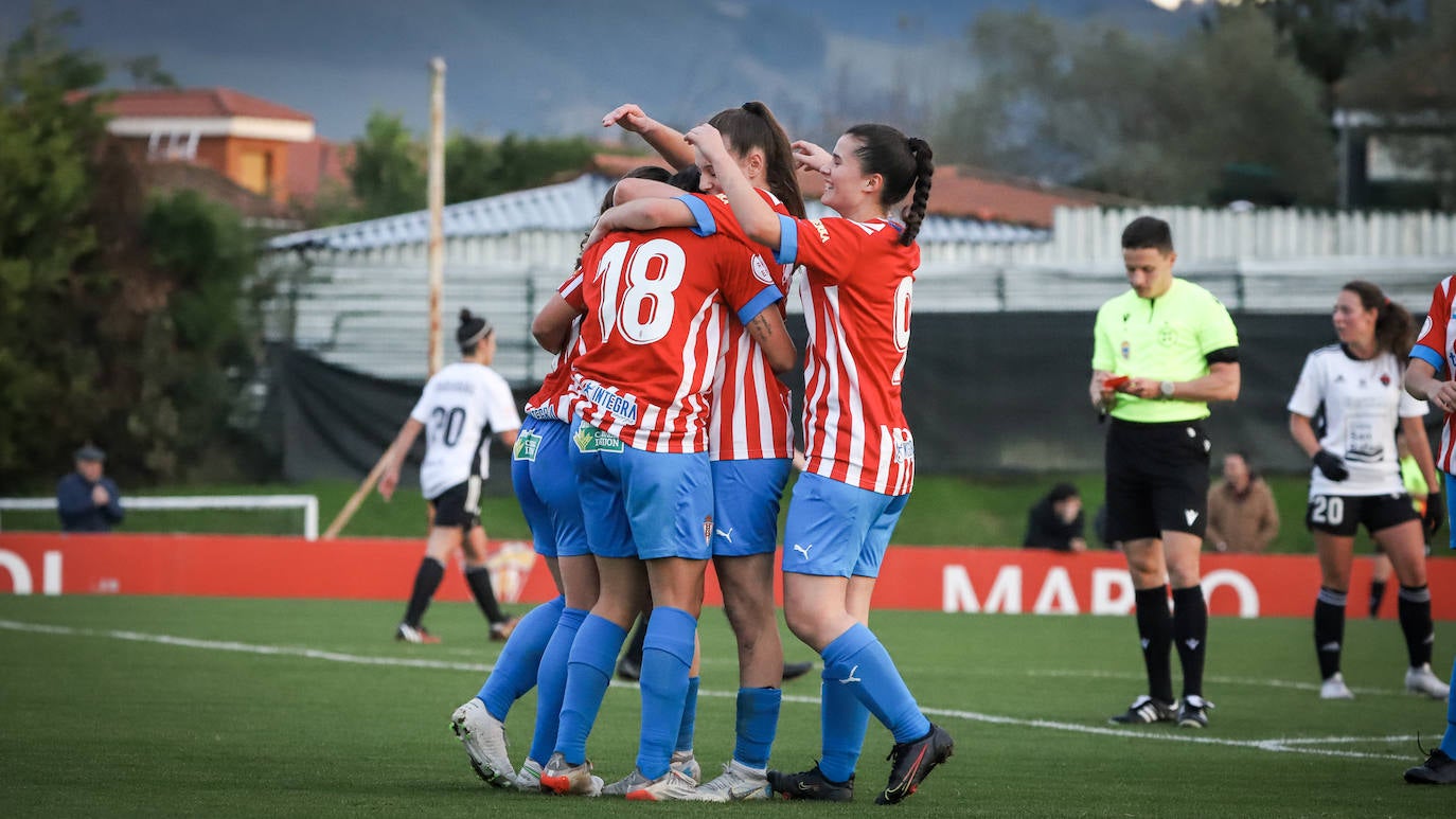 El Sporting celebra su victoria.