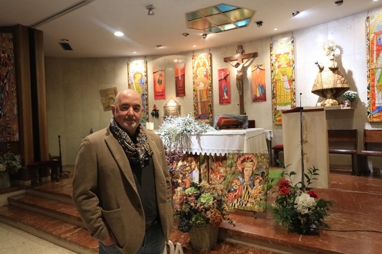 José Ramón Castañón, 'Pochi', en la iglesia de Nuestra Señora de Covadonga de Teatinos. 