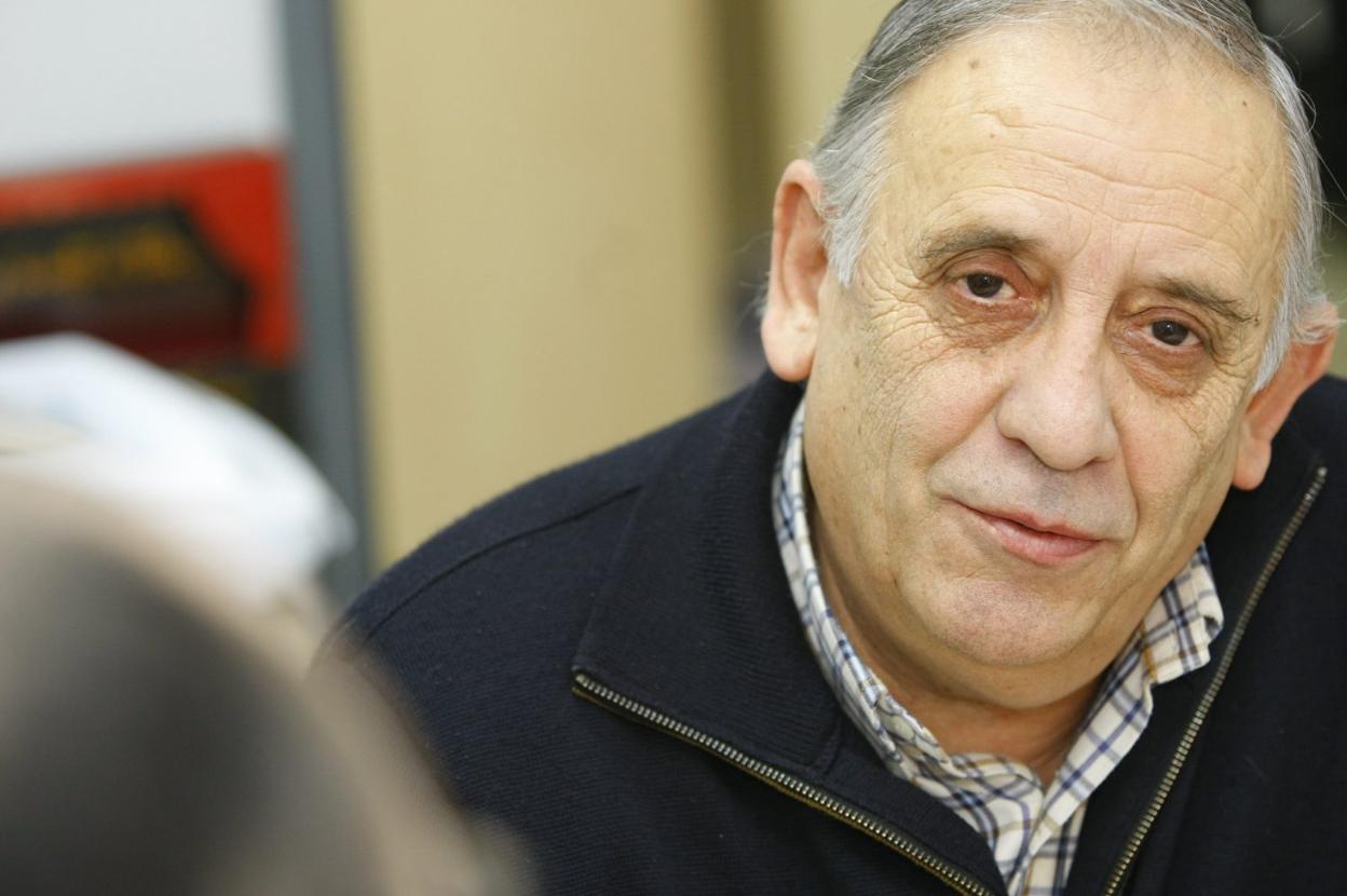 Imagen de archivo de Eugenio Bueno García en un encuentro en LA VOZ DE AVILÉS. 