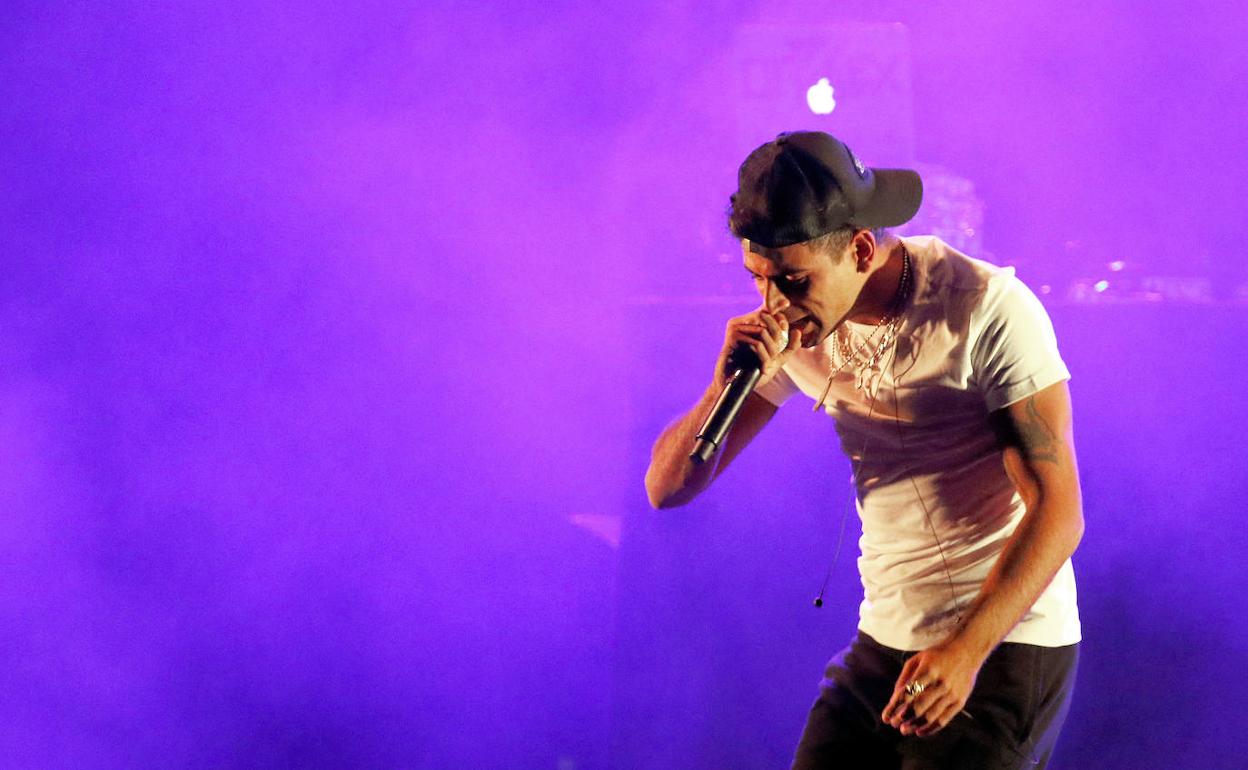 Fernando Costa en uno de sus últimos conciertos en Gijón