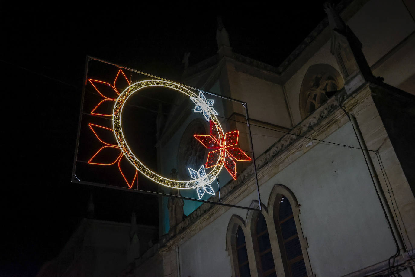 Fotos: Gijón estrena su alumbrado de Navidad más llamativo y deslumbrante