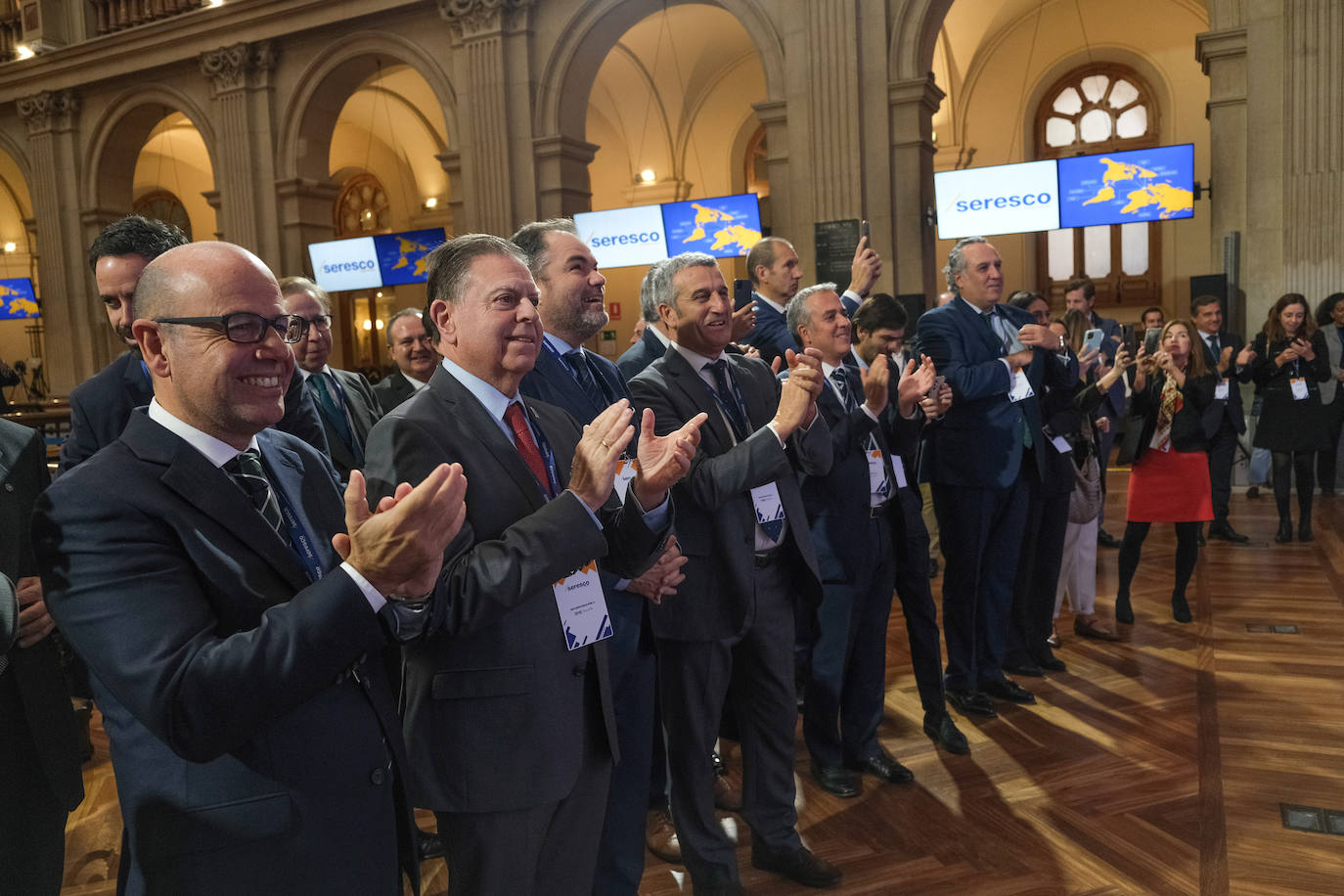 Fotos: Seresco se estrena en Bolsa