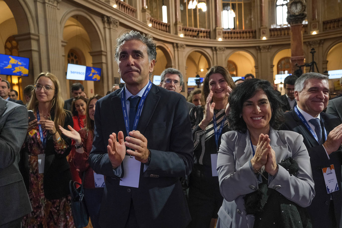 Fotos: Seresco se estrena en Bolsa