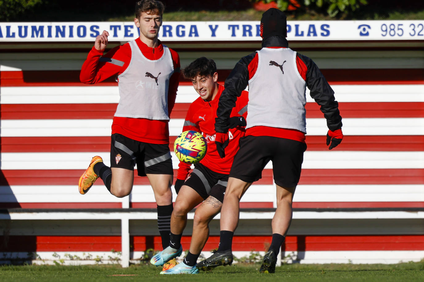 Fotos: Entrenamiento del Sporting (4/12/22)