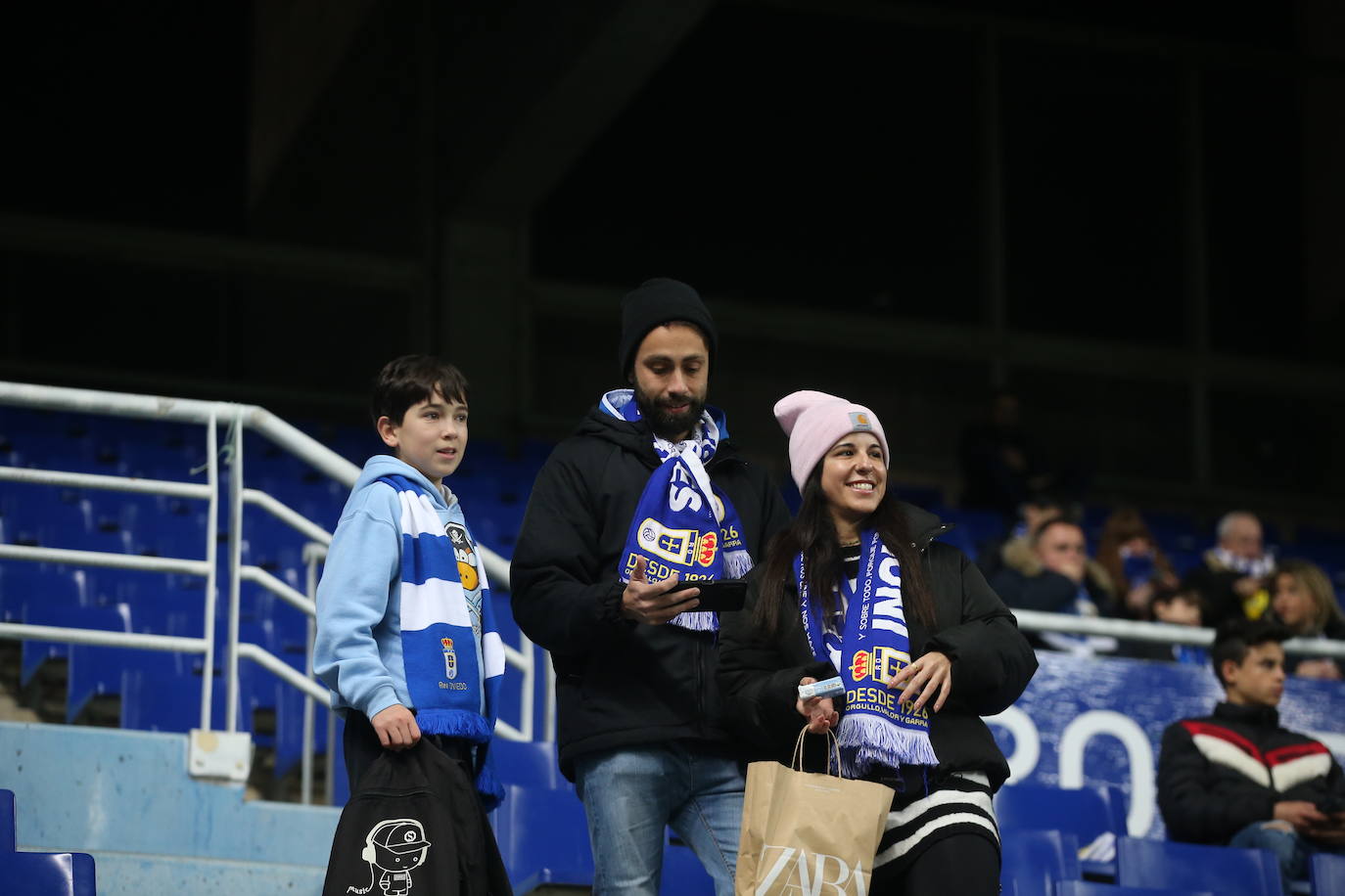 Fotos: ¿Estuviste en el Real Oviedo - Las Palmas? ¡Búscate!