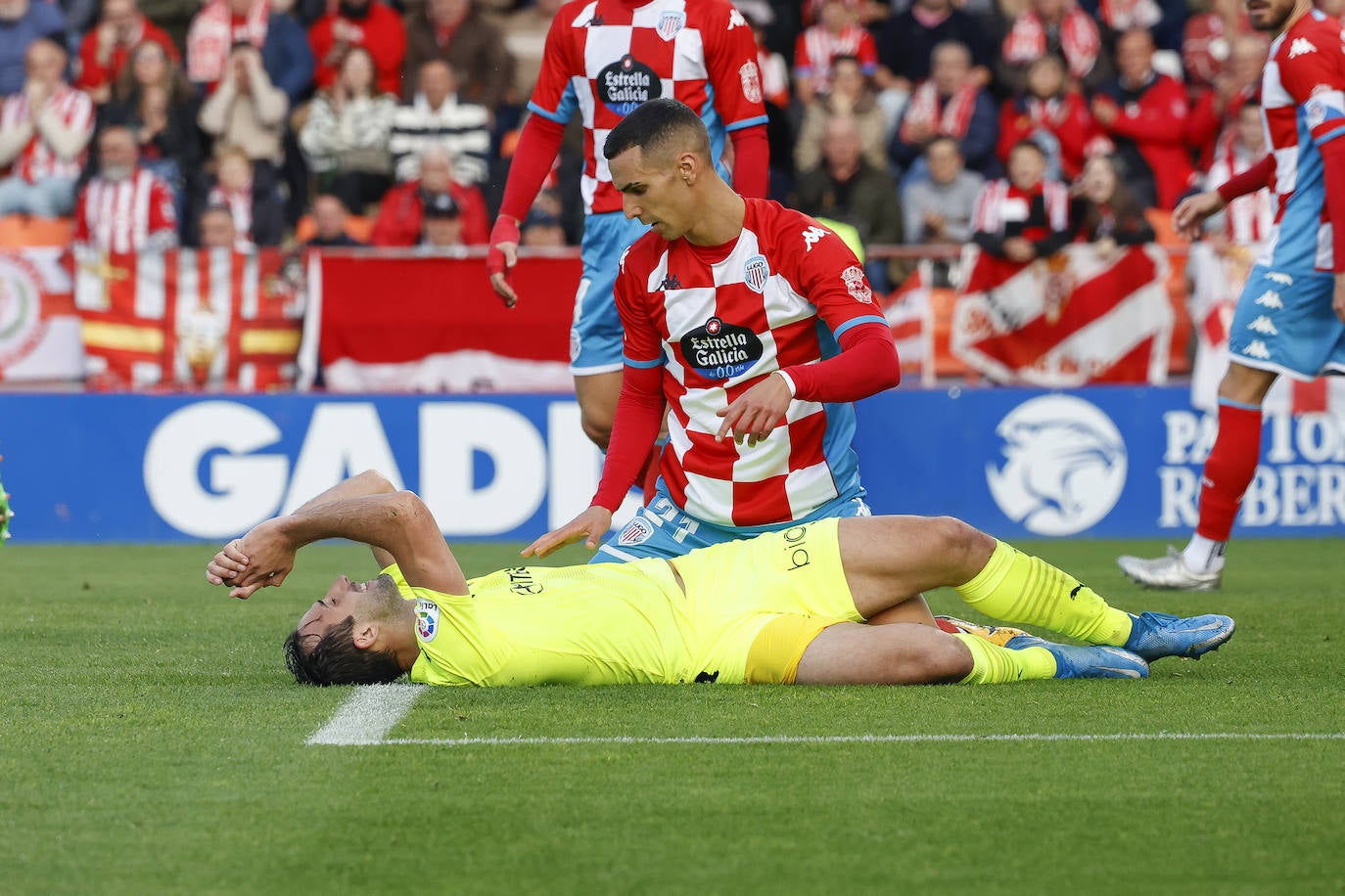 Fotos: Las mejores jugadas del Lugo 0-1 Sporting