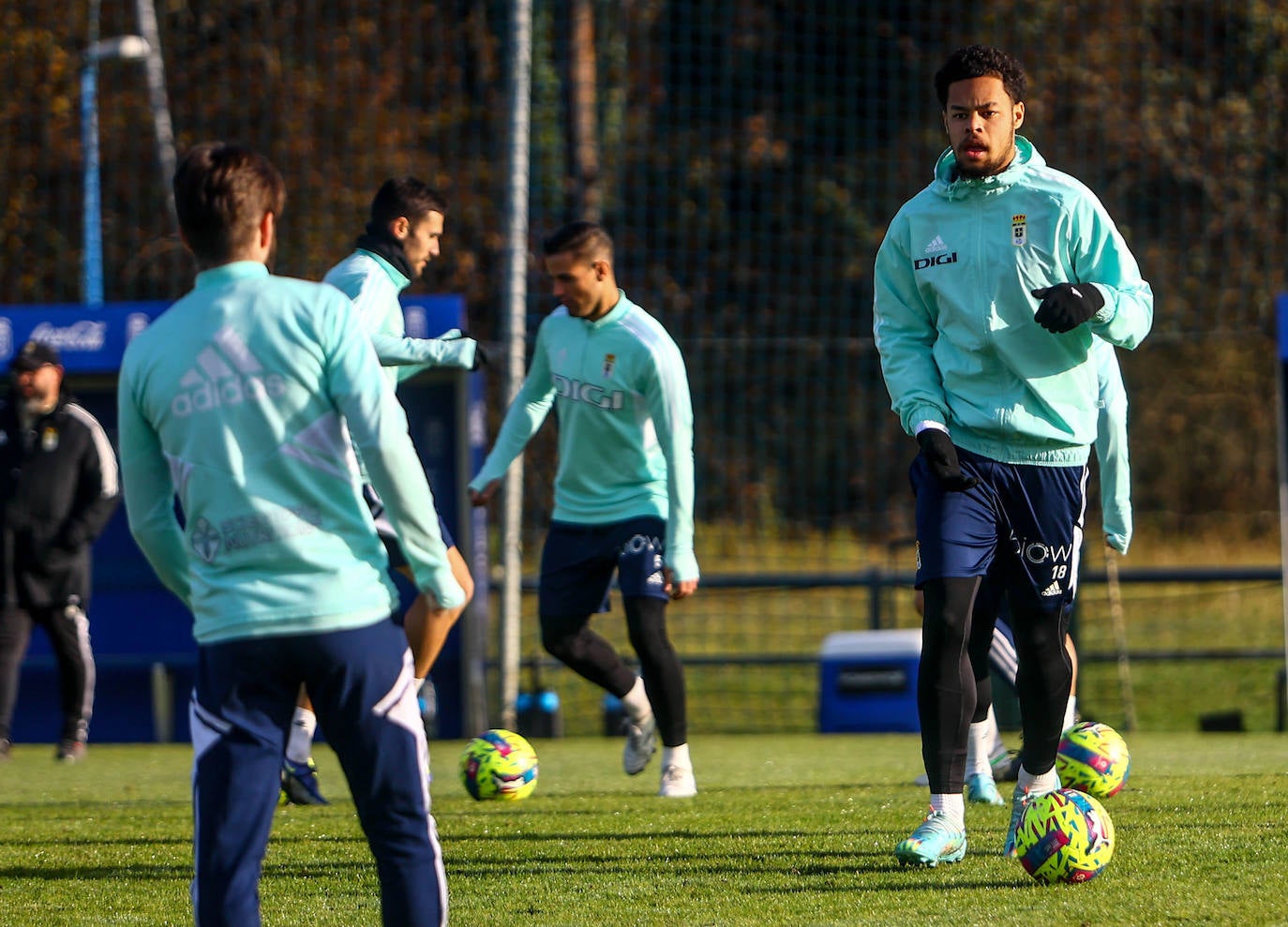 Entrenamiento de este sábado del Real Oviedo antes del partido ante el Eibar.