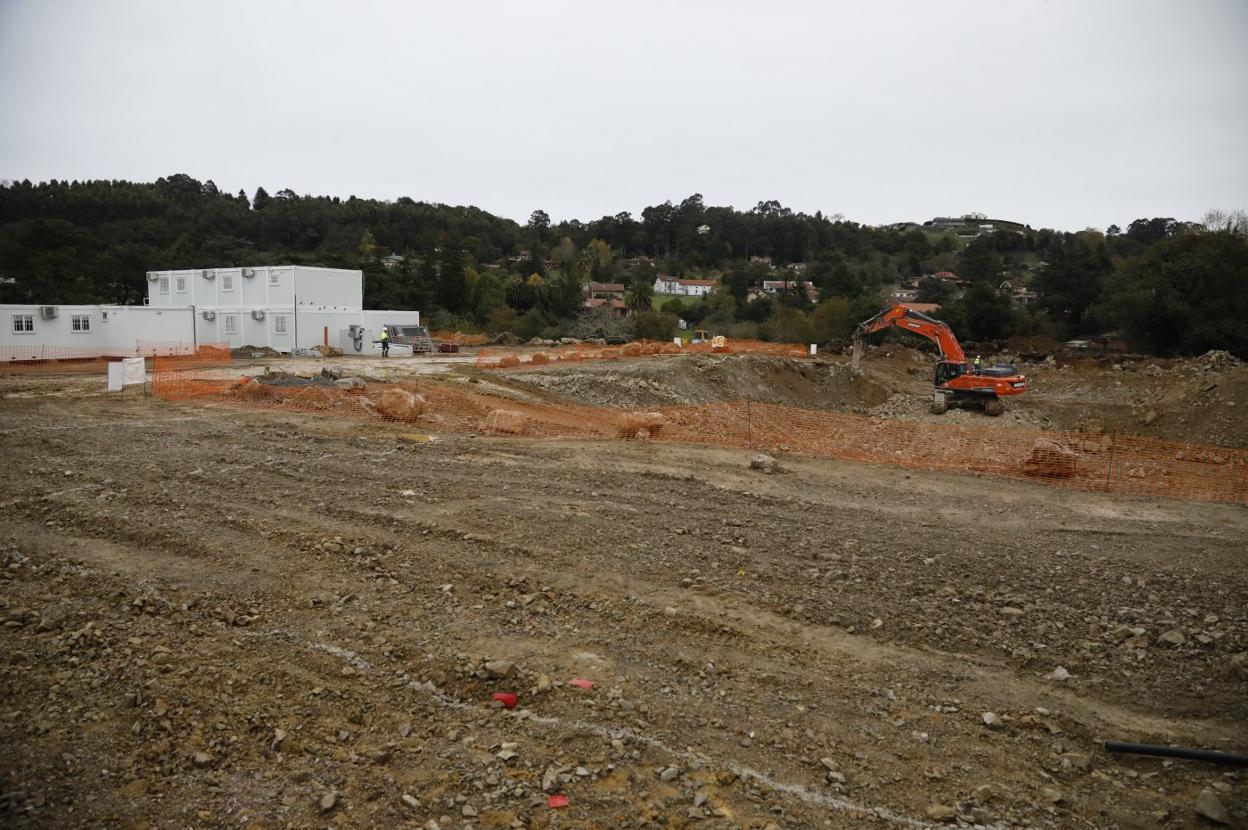 Cabueñes. Obras de ampliación iniciadas en septiembre, una de las principales actuaciones del curso. 