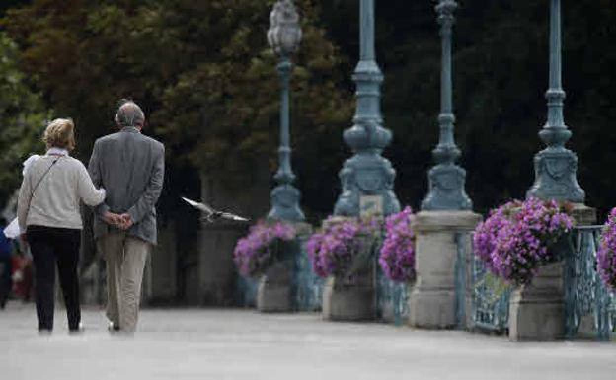 Pensiones - Trabajo: Vuelve a cambiar la edad de jubilación en enero de 2023