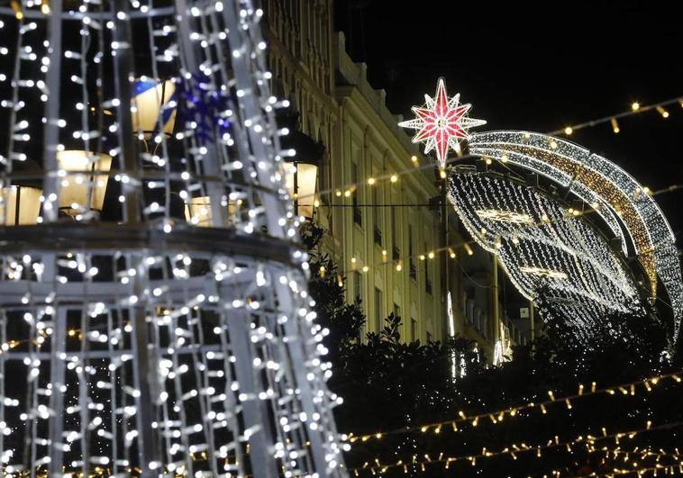 Fotos: Gijón y Oviedo, entre las ciudades españolas más populares en Instagram en Navidad