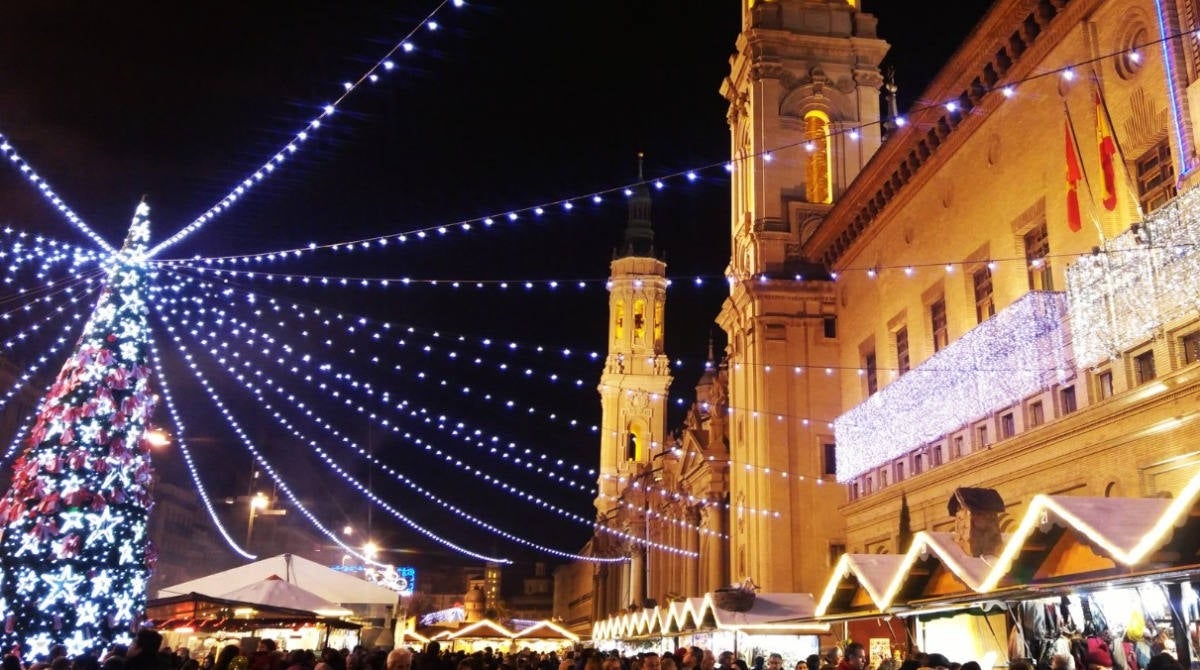 Fotos: Gijón y Oviedo, entre las ciudades españolas más populares en Instagram en Navidad