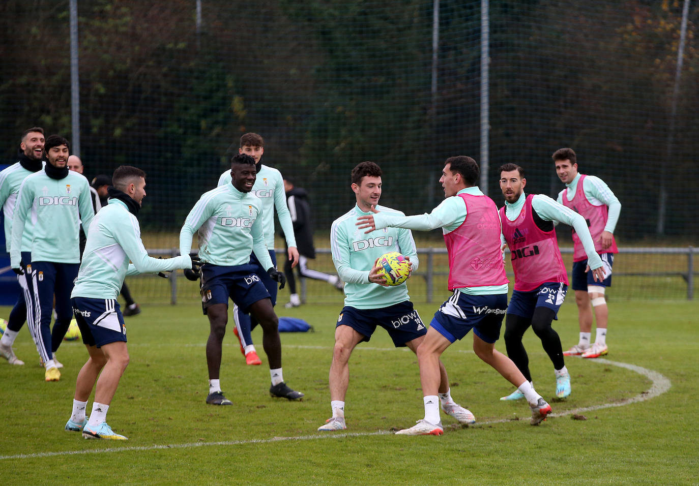 Fotos: Entrenamiento del Real Oviedo (16/122/2022)