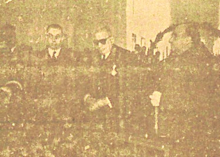 Imagen del acto publicada en portada de EL COMERCIO.