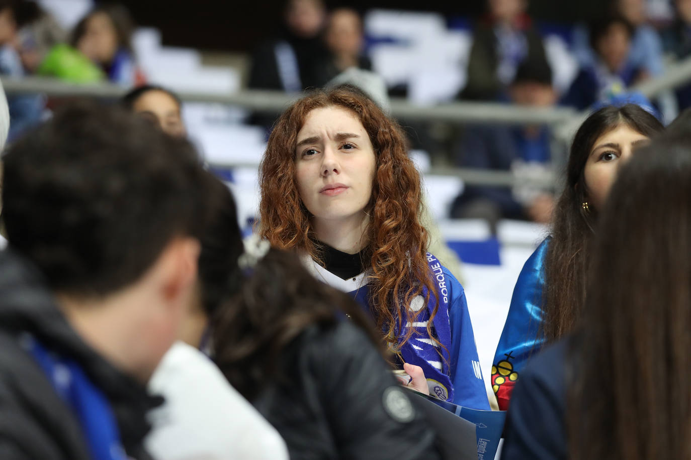 Fotos: ¿Estuviste en el derbi asturiano Real Oviedo - Sporting? ¡Búscate en el Tartiere!