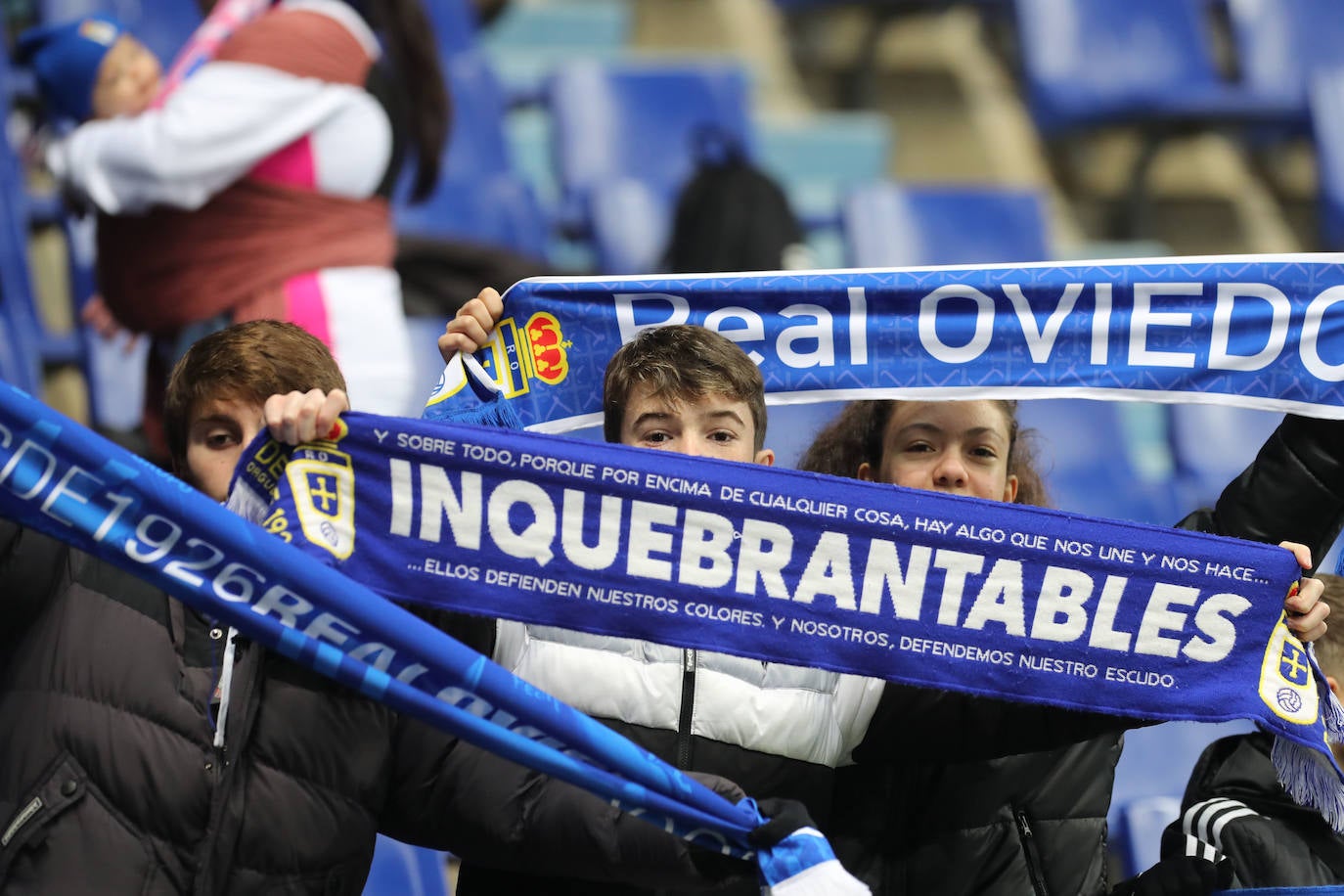 Fotos: ¿Estuviste en el derbi asturiano Real Oviedo - Sporting? ¡Búscate en el Tartiere!