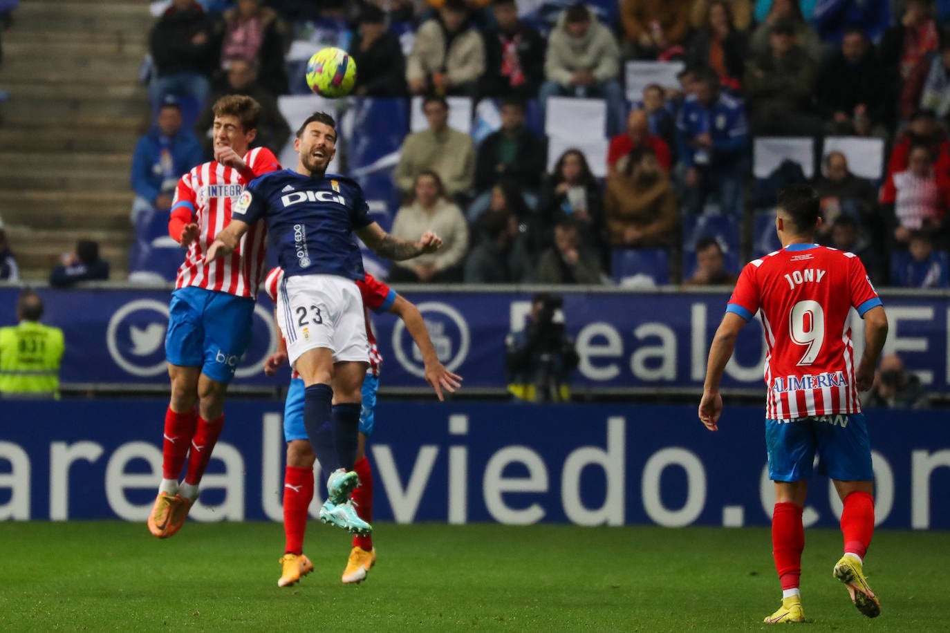 Fotos: Las mejores jugadas del Real Oviedo - Sporting