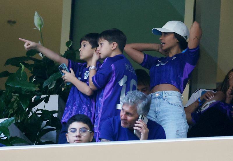 Así celebró la familia de Messi el título mundial desde el palco