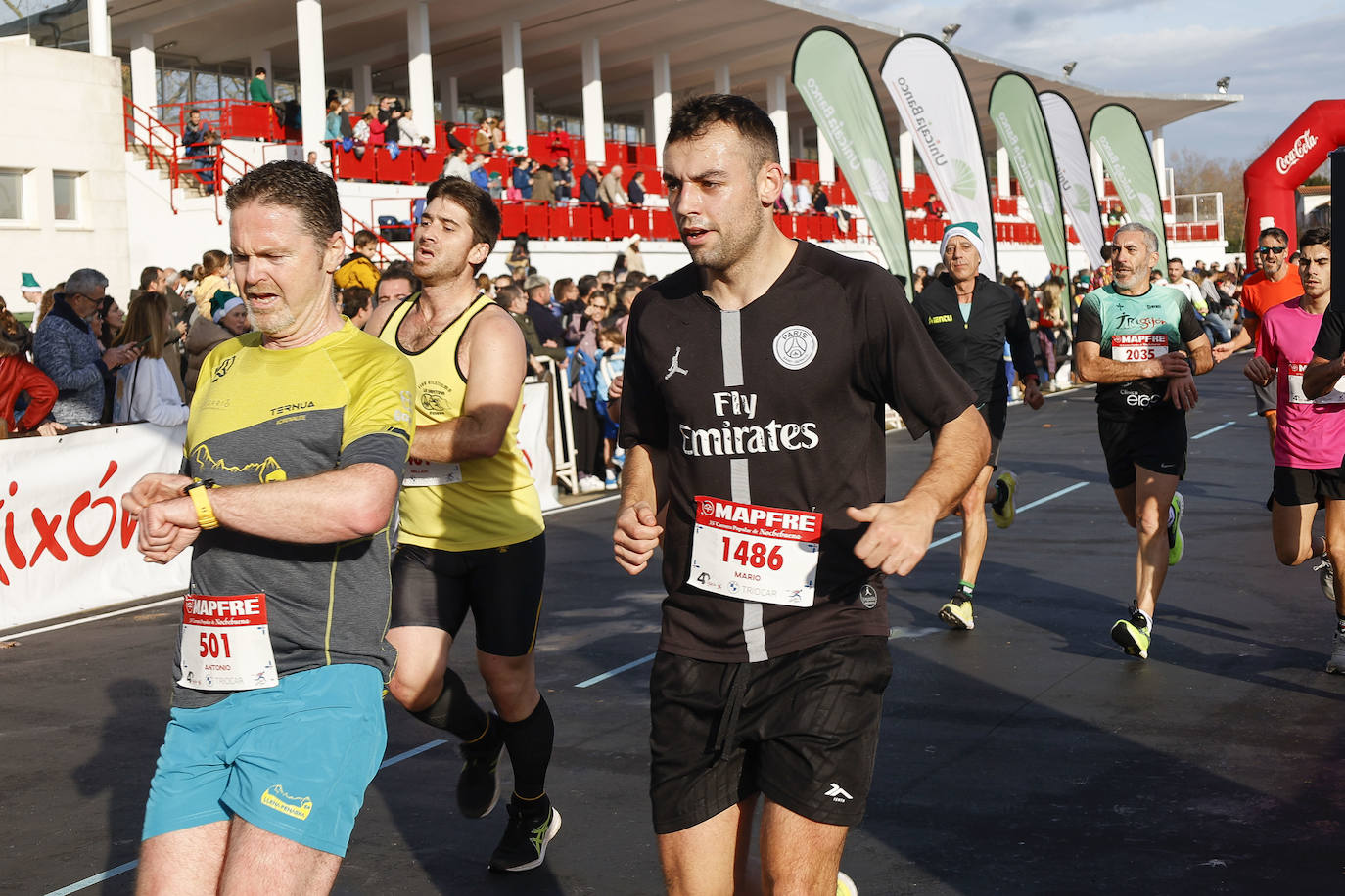 Fotos: ¿Participaste en la Carrera de Nochebuena de Gijón? ¡Búscate!