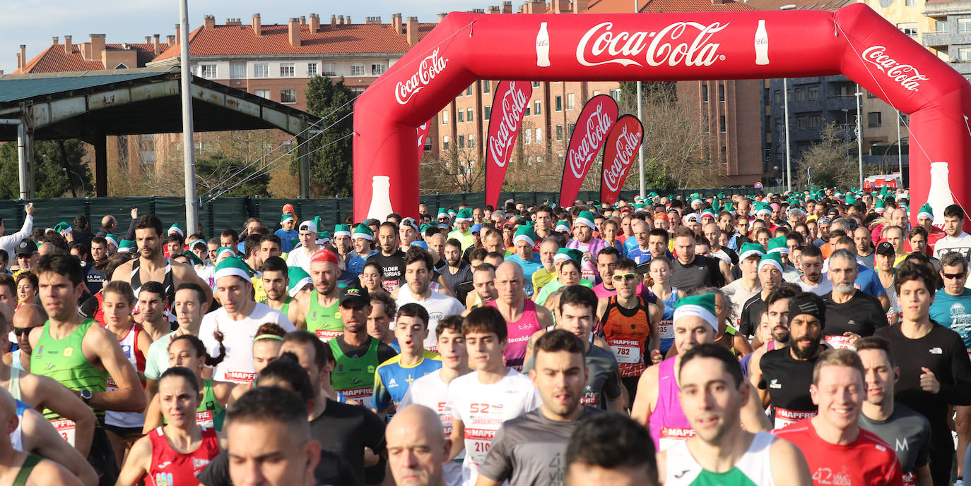 Fotos: ¿Participaste en la Carrera de Nochebuena de Gijón? ¡Búscate!