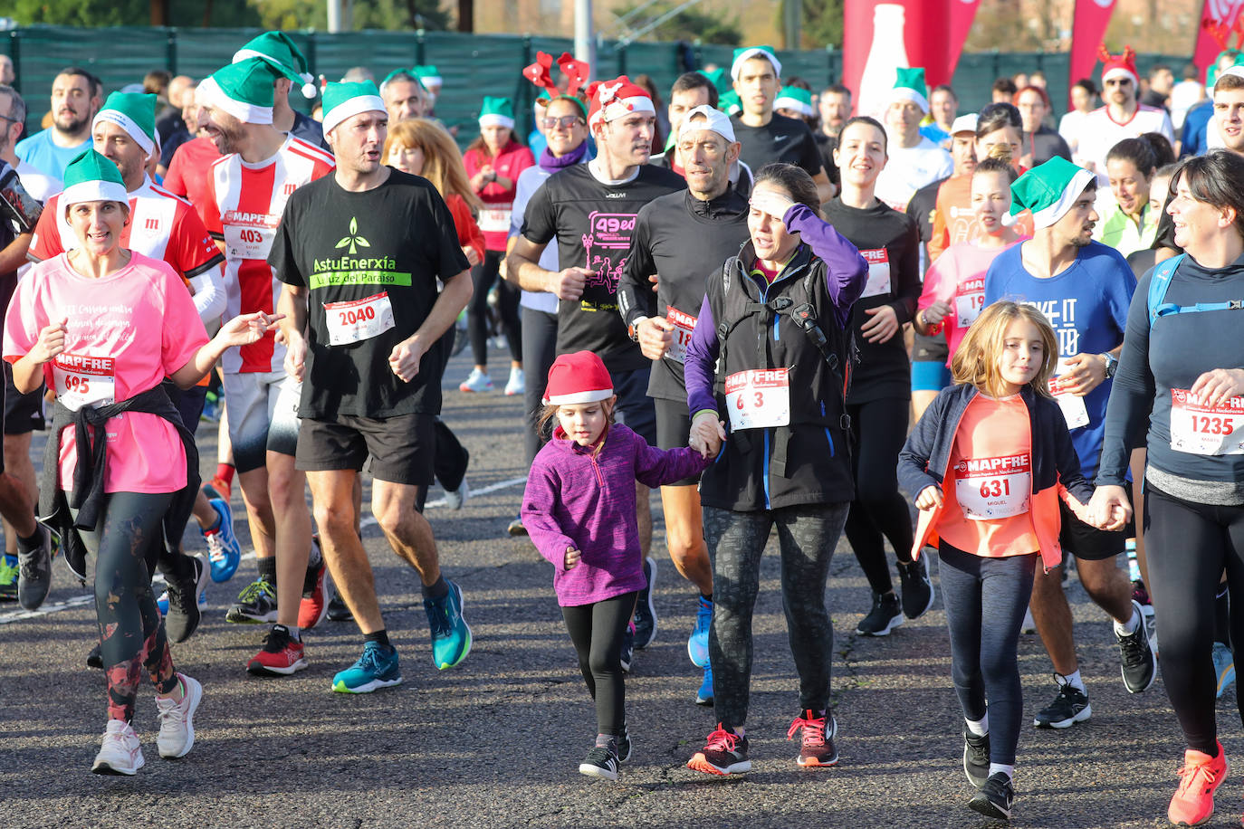 Fotos: ¿Participaste en la Carrera de Nochebuena de Gijón? ¡Búscate!