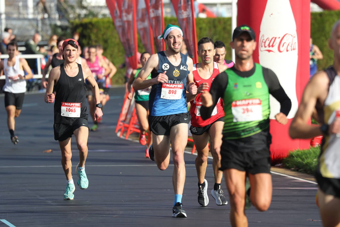 Fotos: ¿Participaste en la Carrera de Nochebuena de Gijón? ¡Búscate!