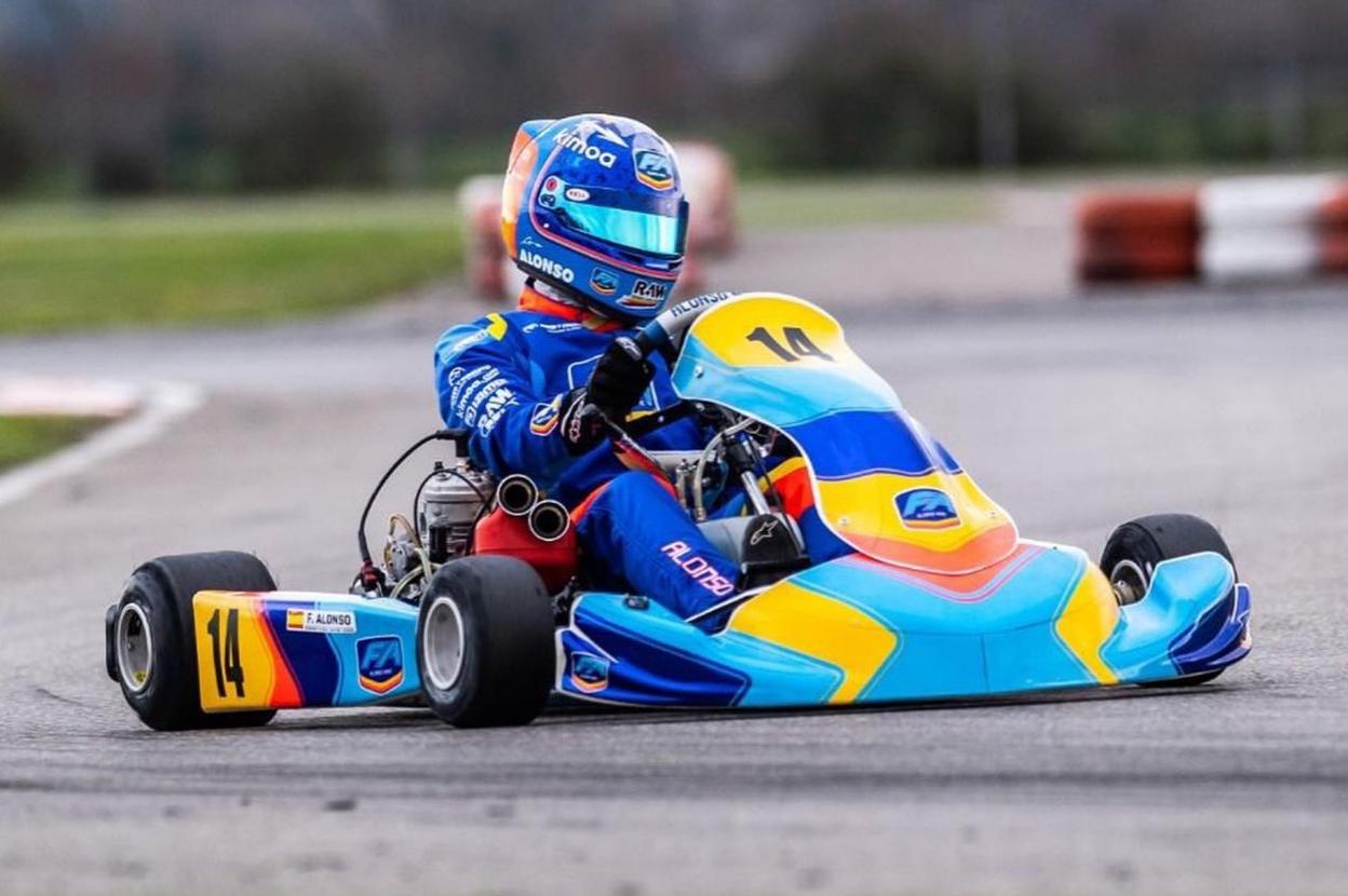 Fernando Alonso rodando en el circuito que lleva su nombre. 