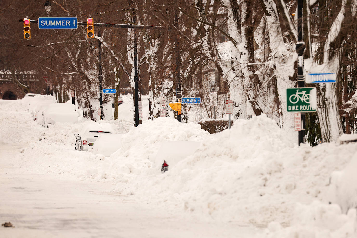 Fotos: Nueva York se congela: las increíbles imágenes de una ciudad sepultada por la nieve