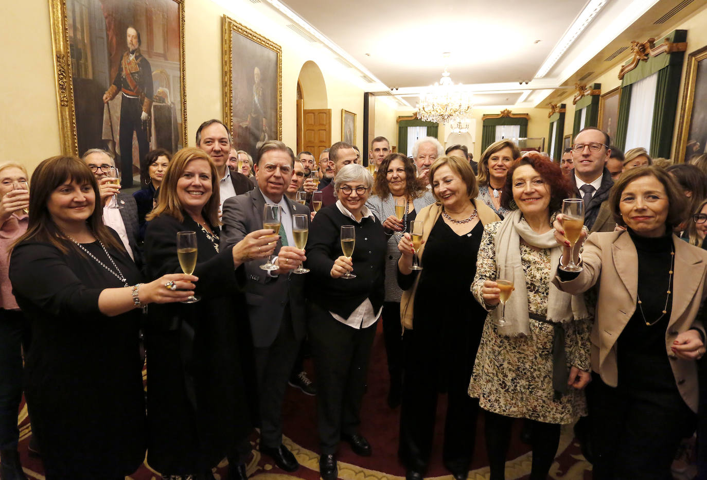 Fotos: Así fue el brindis del cierre del año de los alcaldes de Gijón, Oviedo y Avilés